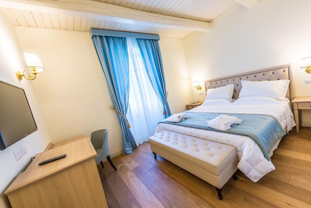 Relais Paradiso Resort&Spa Marcellano Extérieur photo